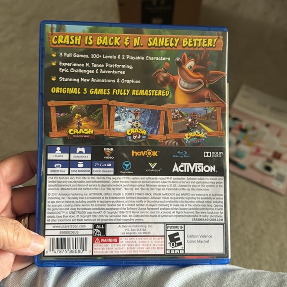 Crash Trilogy- 3 games in one PS4 - Picture 2 of 4
